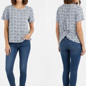 LOFT I Top Blouse Floral Medallion Ruffled Back Small